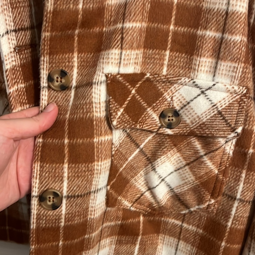 Rust Flannel Cropped Shacket - Picture 4 of 6